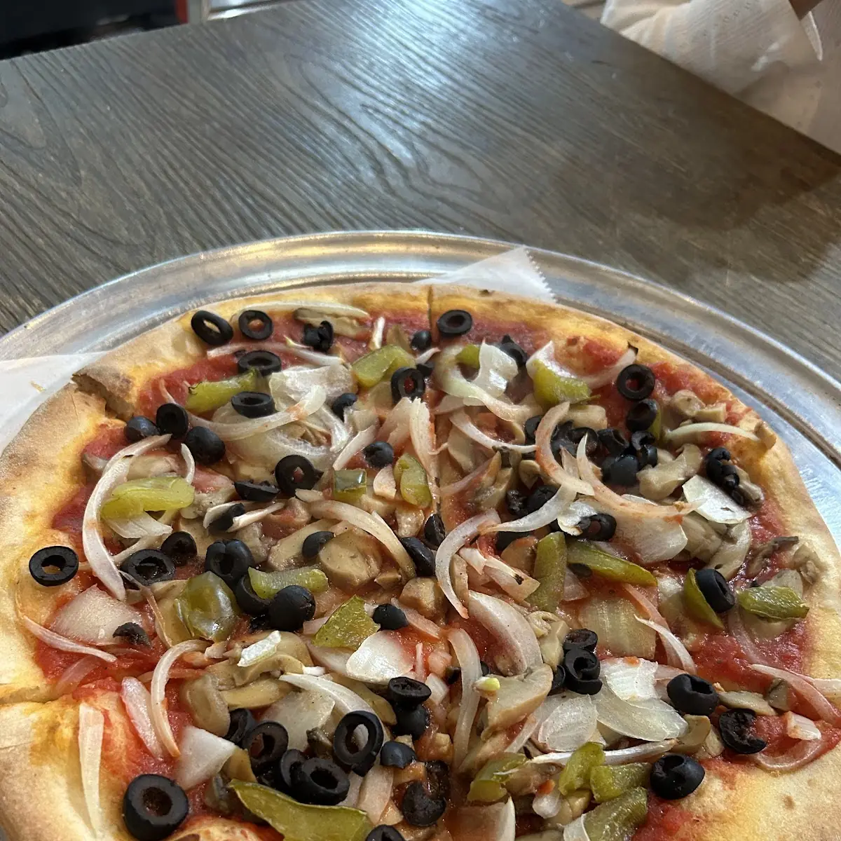 Lino Veggie Supreme Pizza