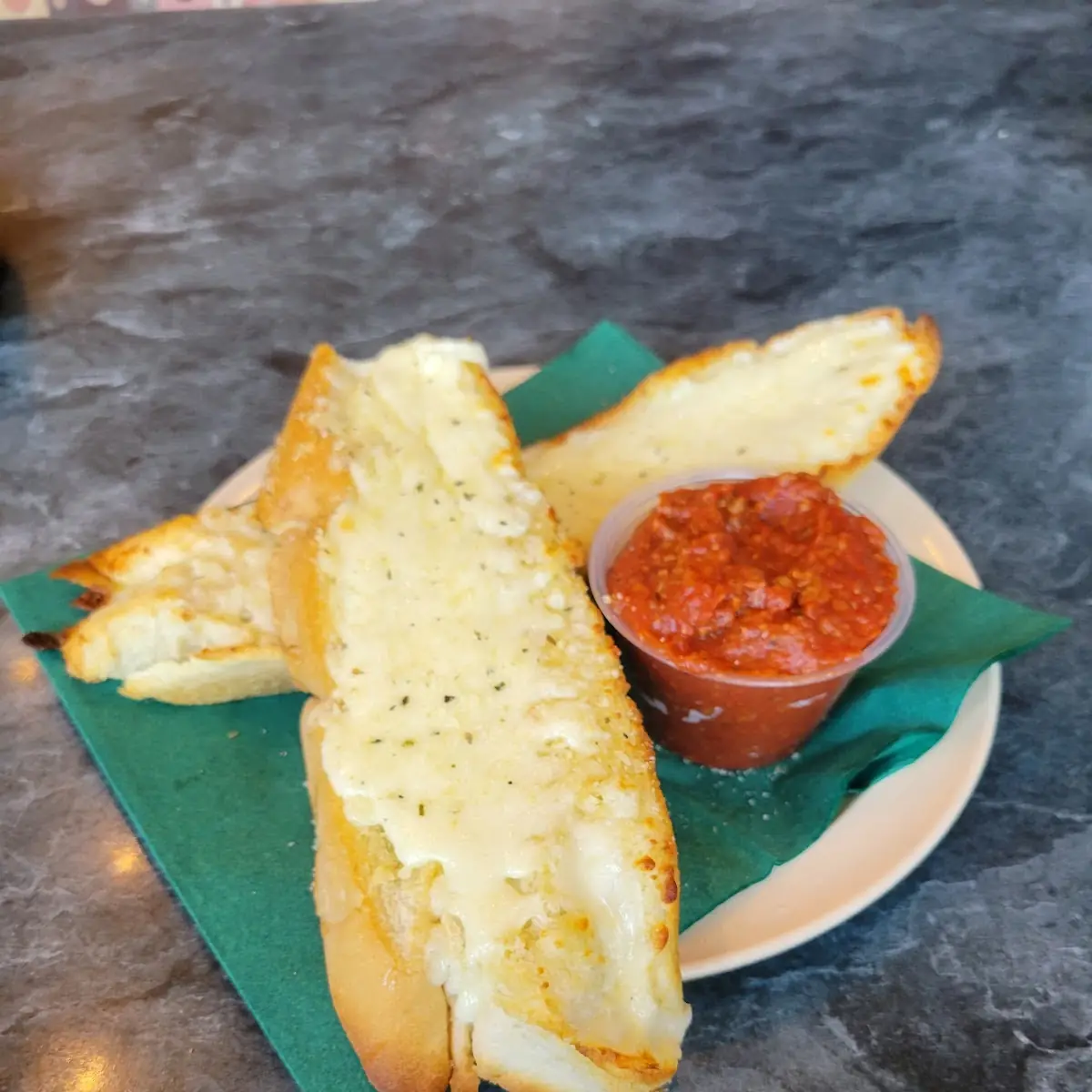 Garlic Cheese Bread