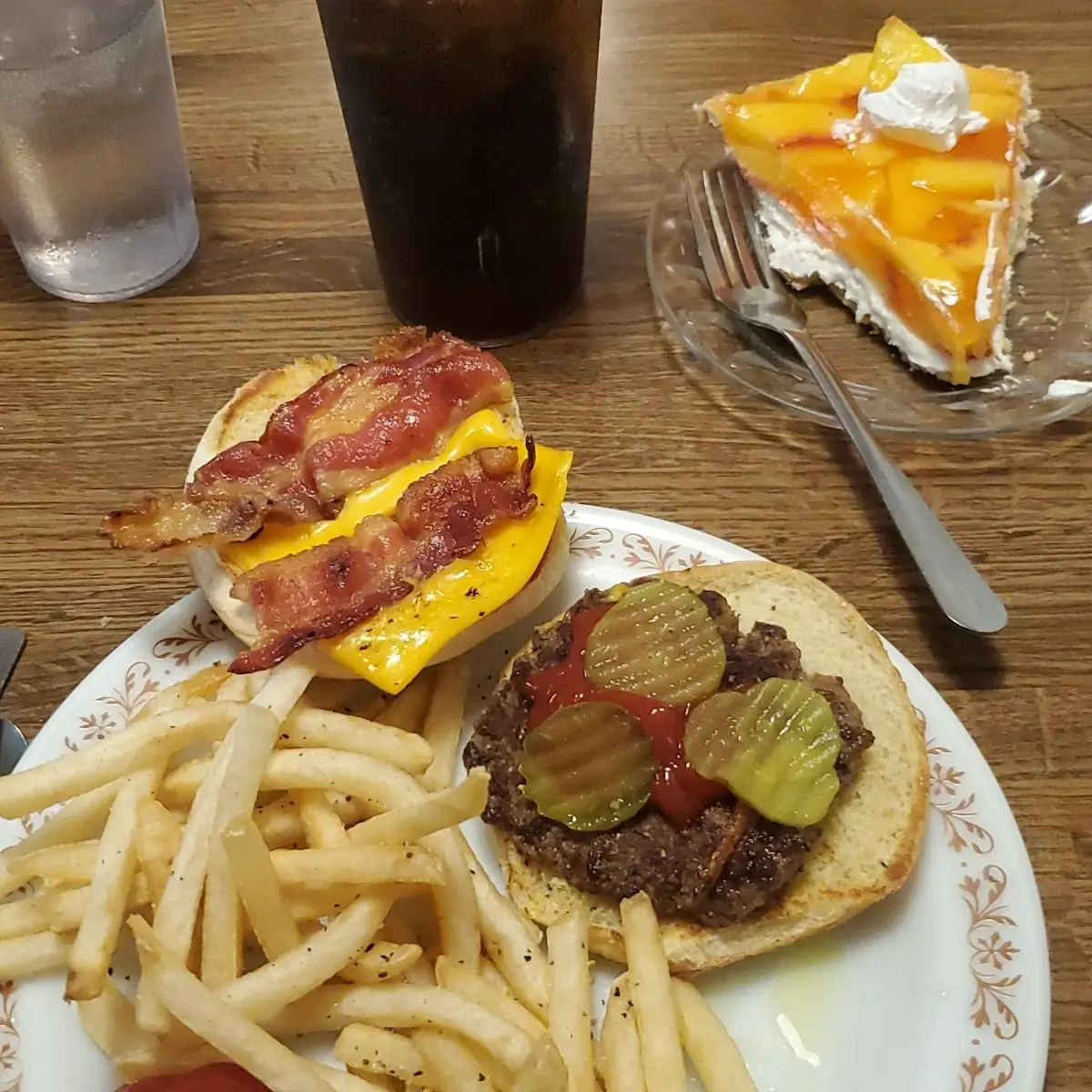 Bacon Cheeseburger