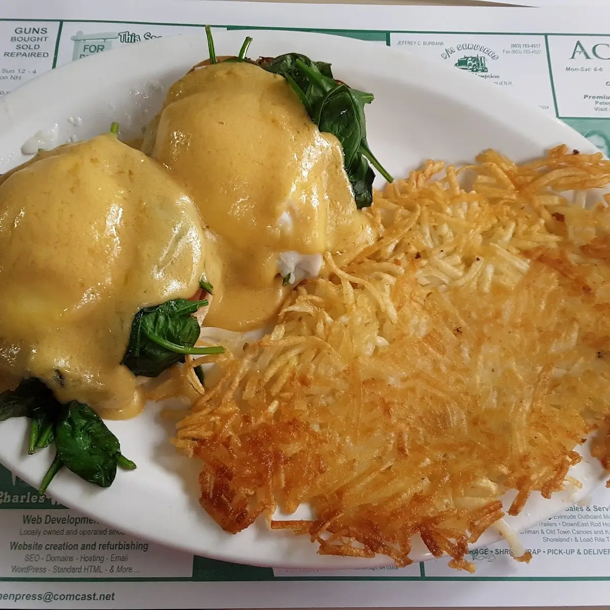 Eggs Florentine with Hash Browns