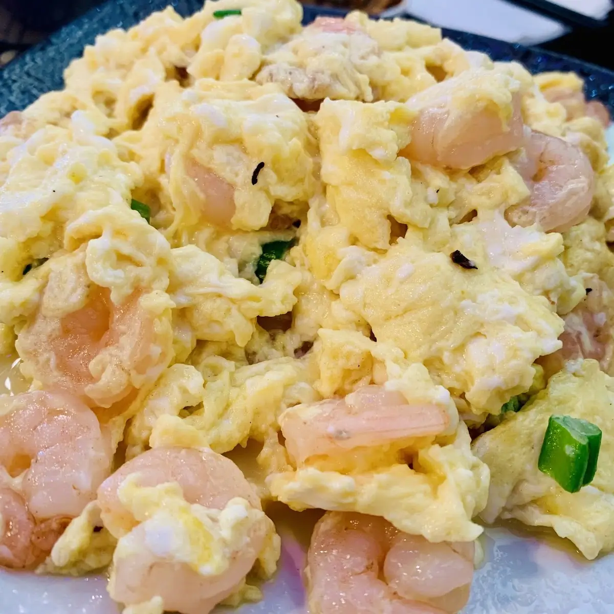 Scrambled Eggs w Shrimp