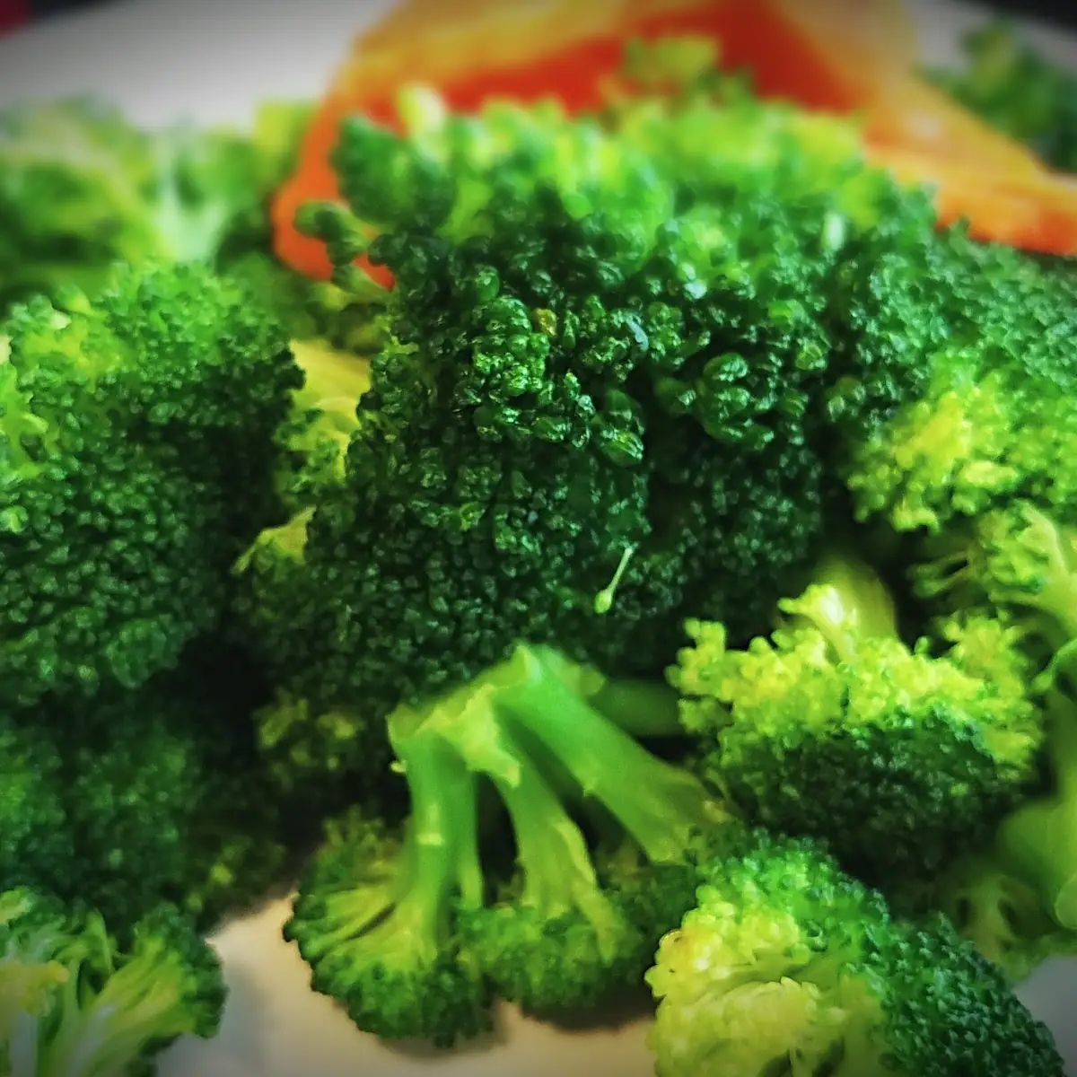 Steamed Broccoli with Ginger Dipping Sauce