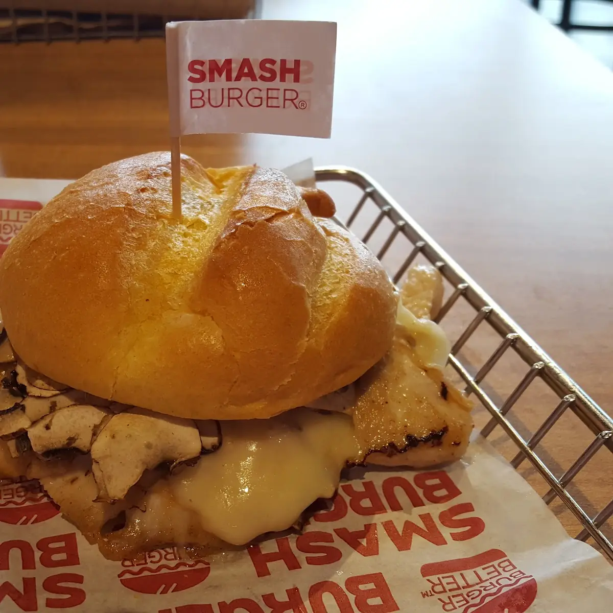 2xchicken Burger with BBQ Sauce Circa 2018