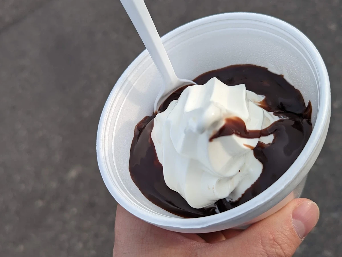 Hot Fudge Sundae