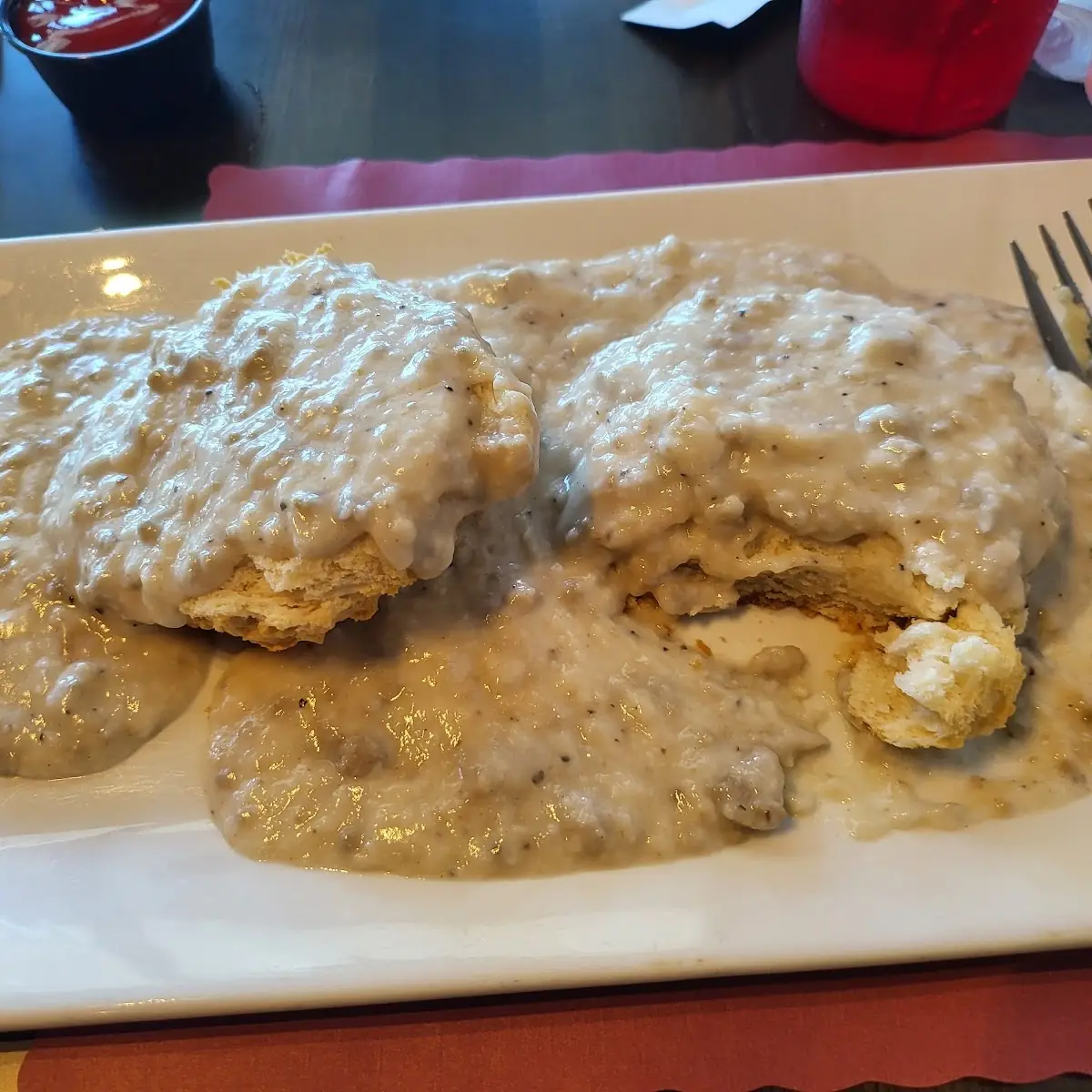 1⁄2 Order Biscuits and Gravy