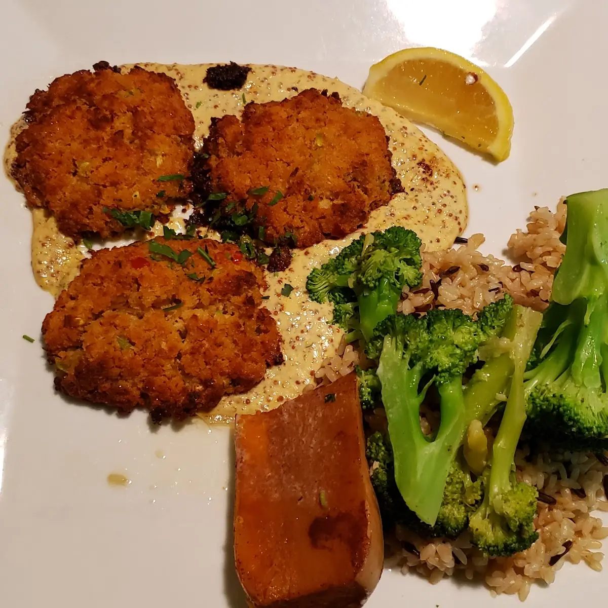 Maryland Crab Cake Apt