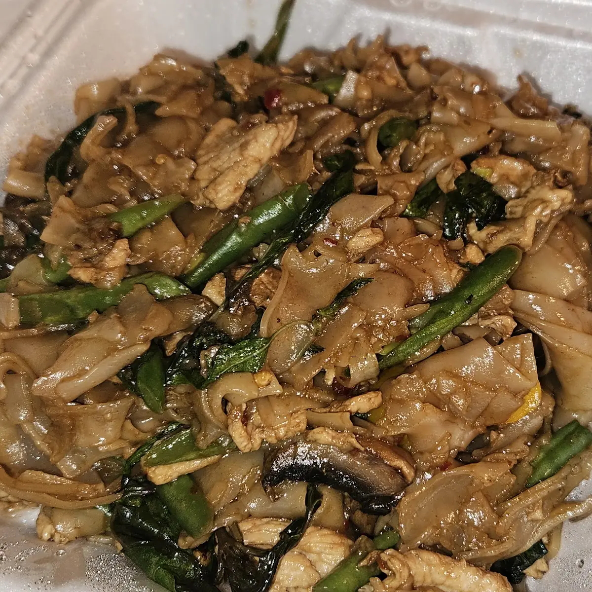 Pad See Ewe with Shrimp Lunch