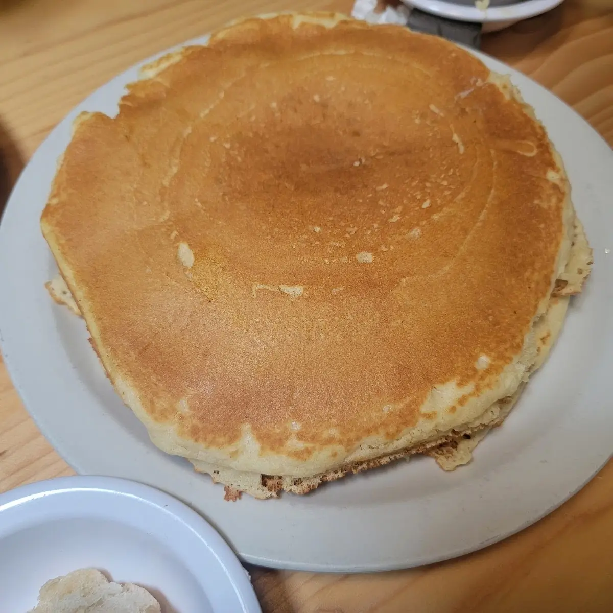 Banana Crunch Pancakes