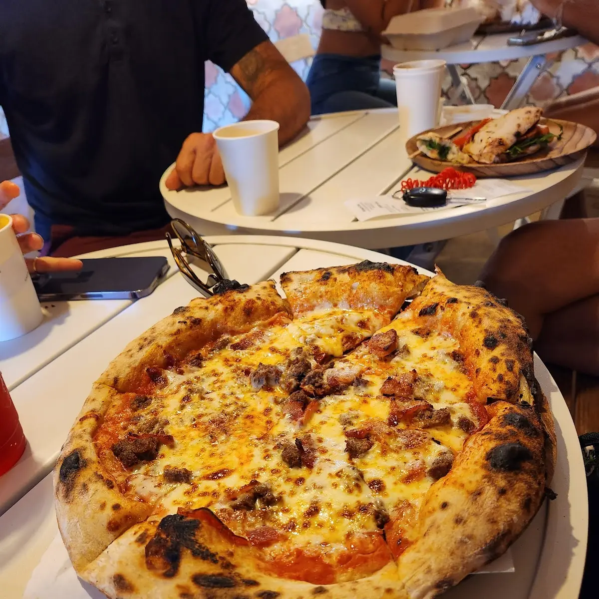Meet Lovers Pizza