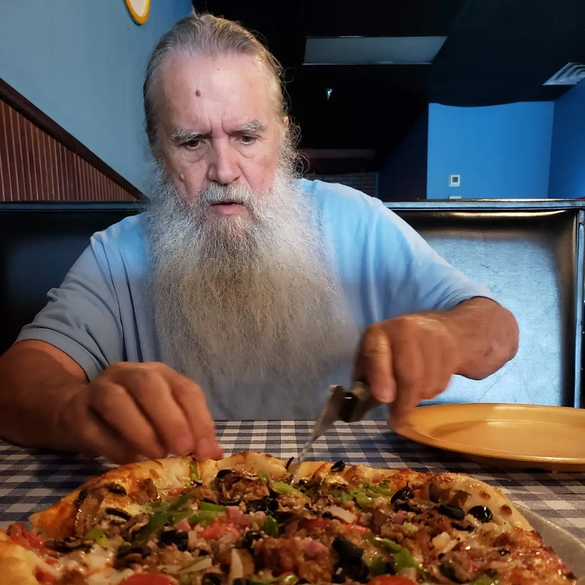 Foxy Foxy Supreme Pizza