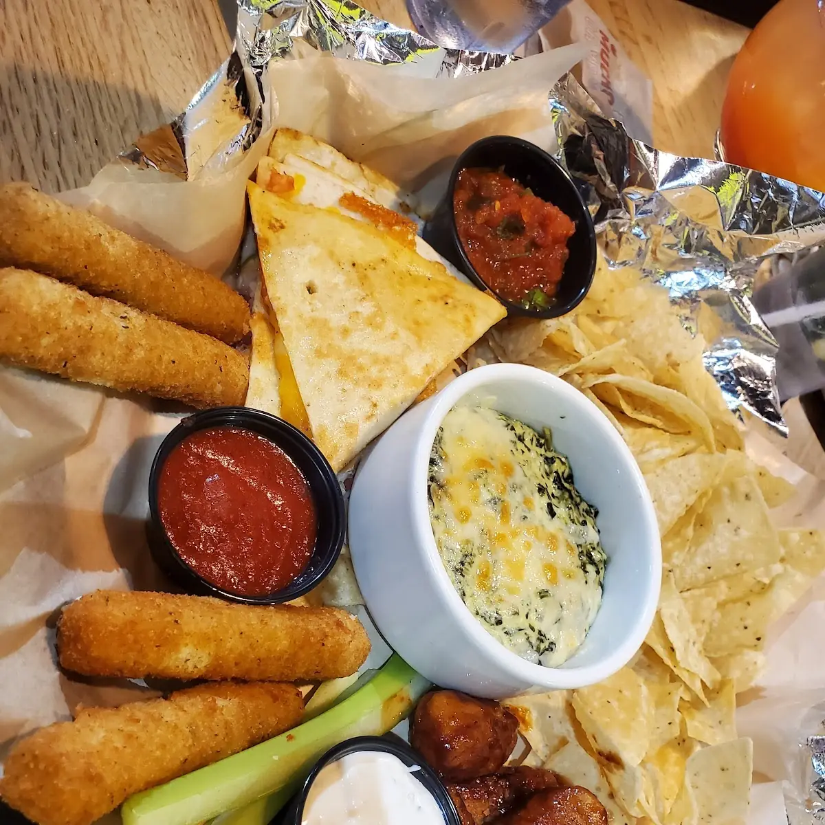 Applebee's Appetizer Sampler