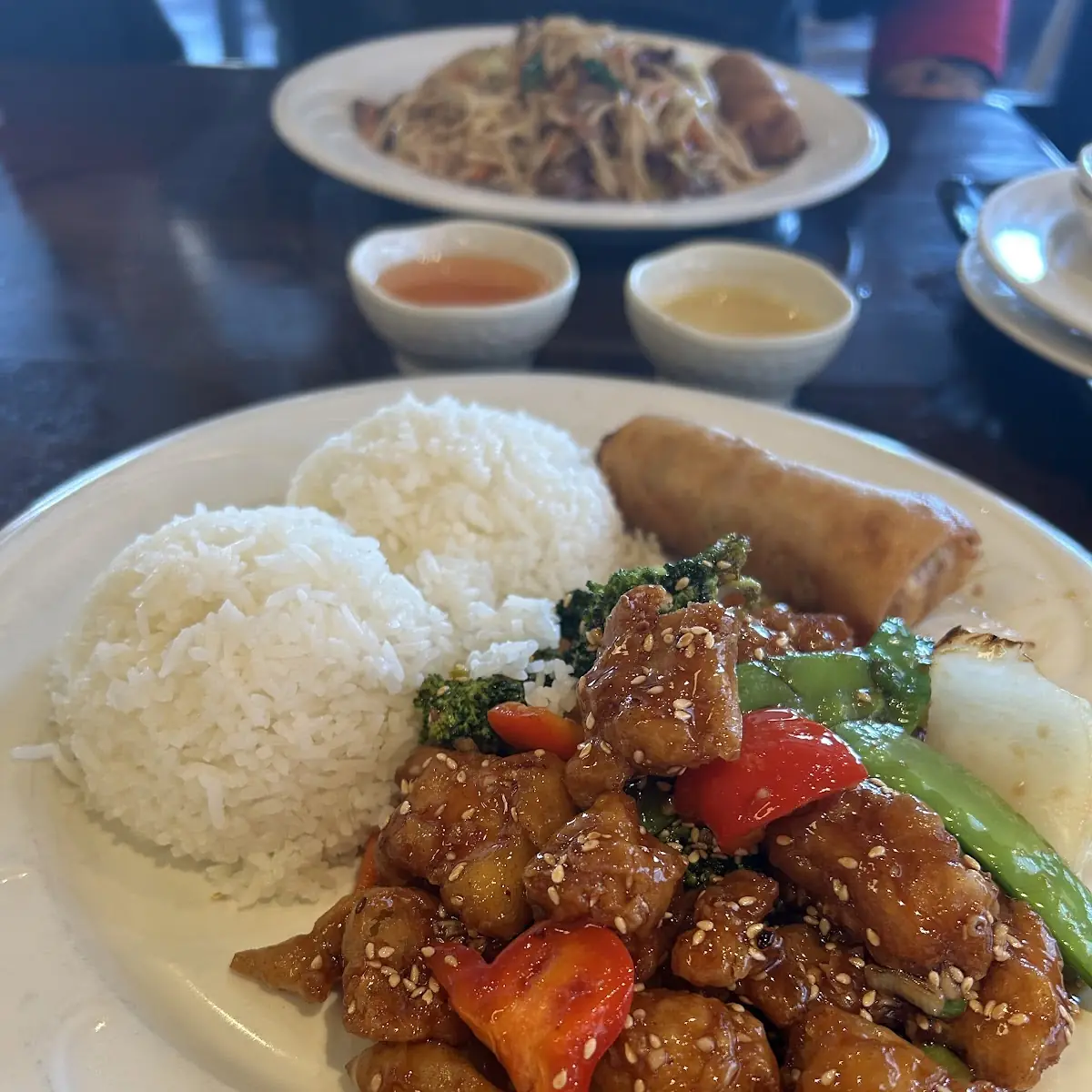 Sesame Chicken with Egg Roll