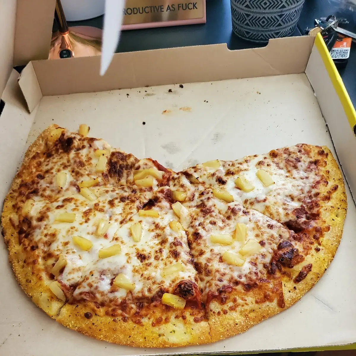 Pineapple Cheese Pizza