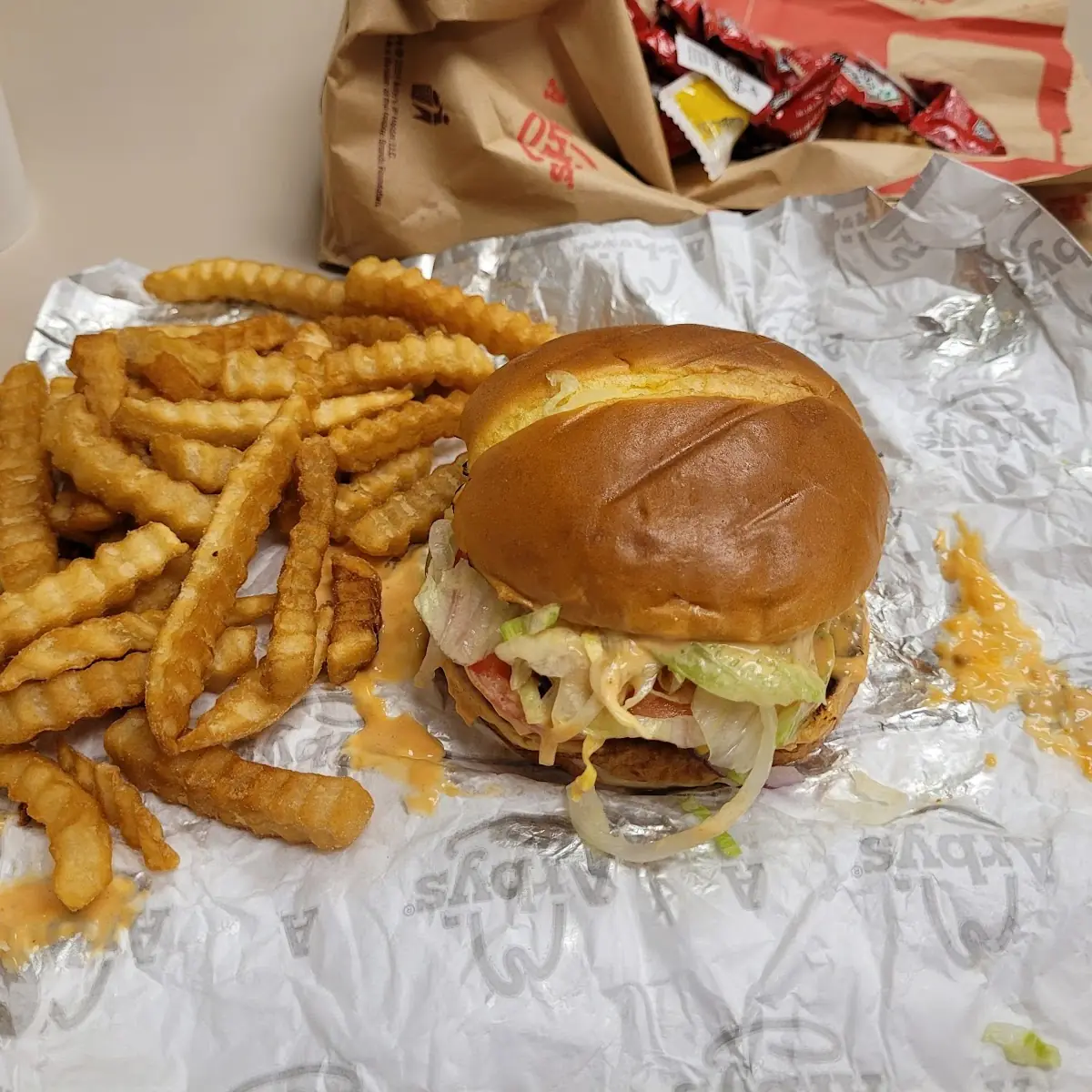 Deluxe Cheese Burger Combo