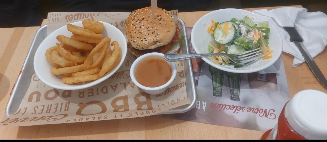 Burger Au Poulet Pané