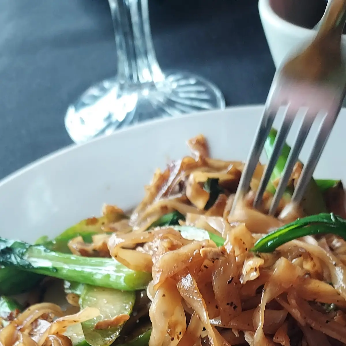 Flat Rice Noodle With
