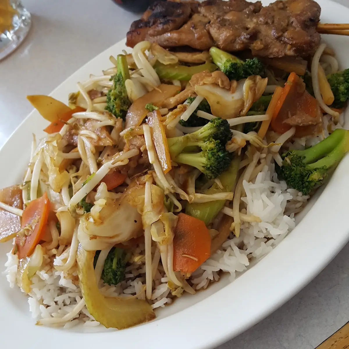 Rice Noodle with Beef