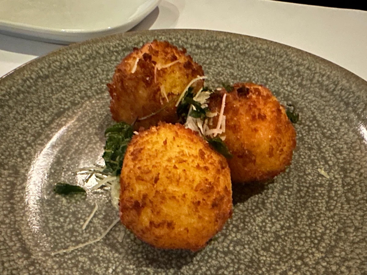 Arancini, de Vine Food & Wine