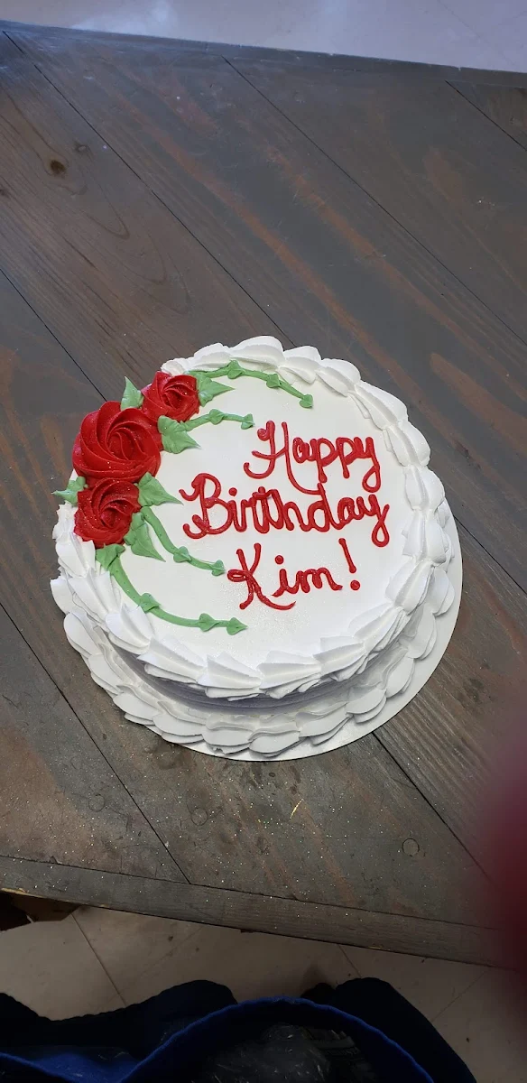 8 Round Birthday Cake