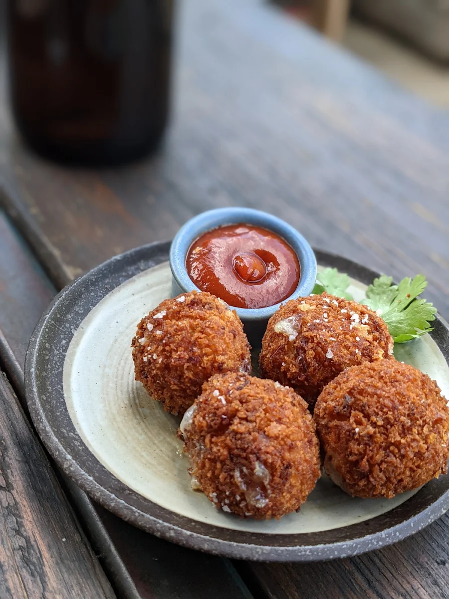Cauliflower Mozzarella Fritters