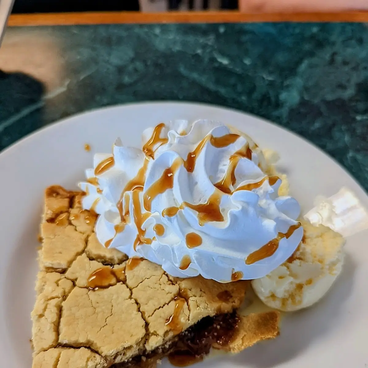 Apple Pie Ala Mode
