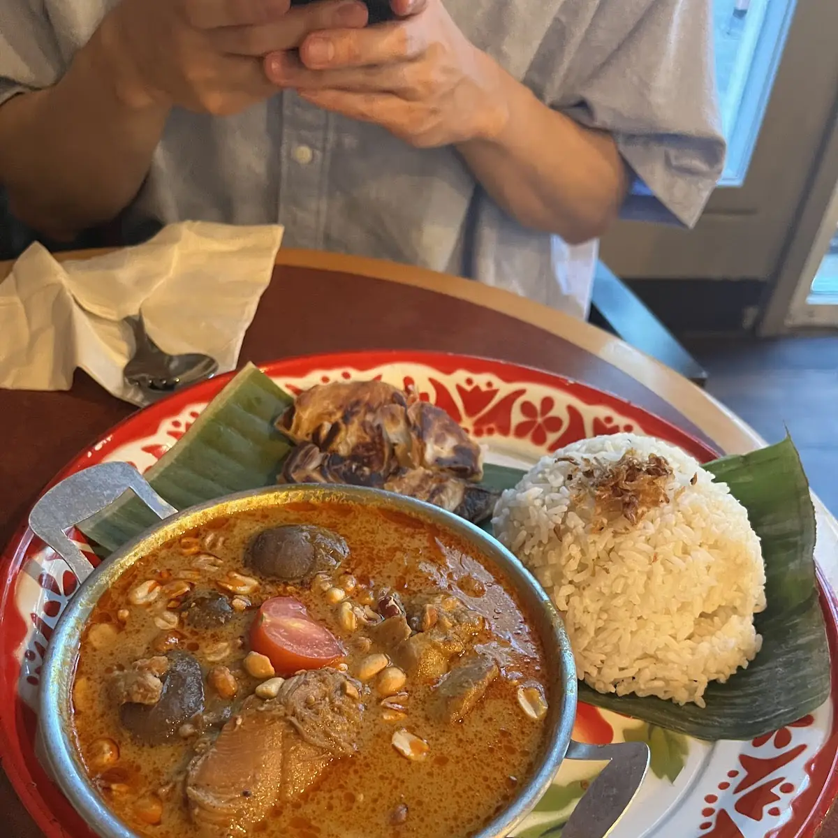 Massaman Curry Chicken w Roti