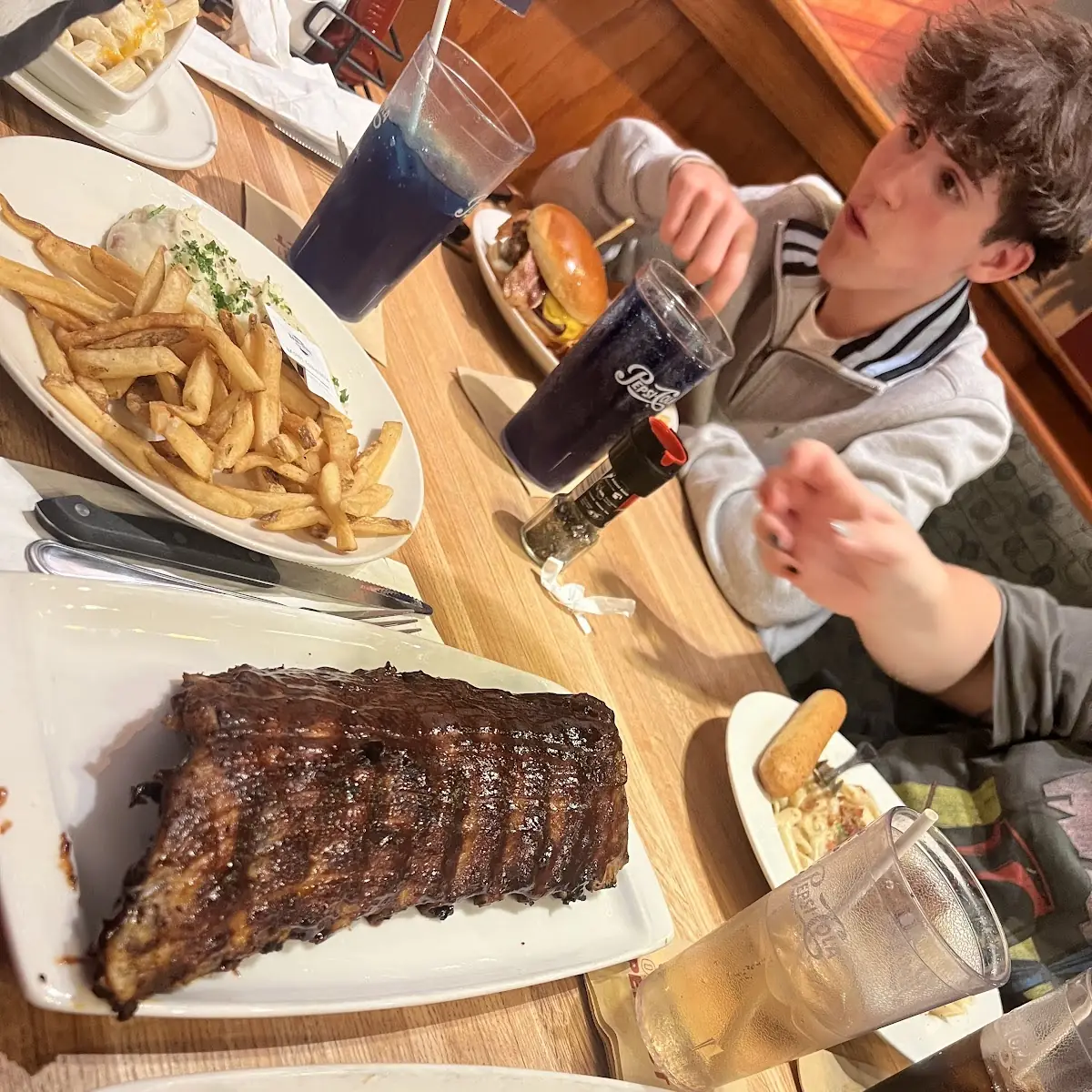 Full Rack Barbecue Ribs and Fries