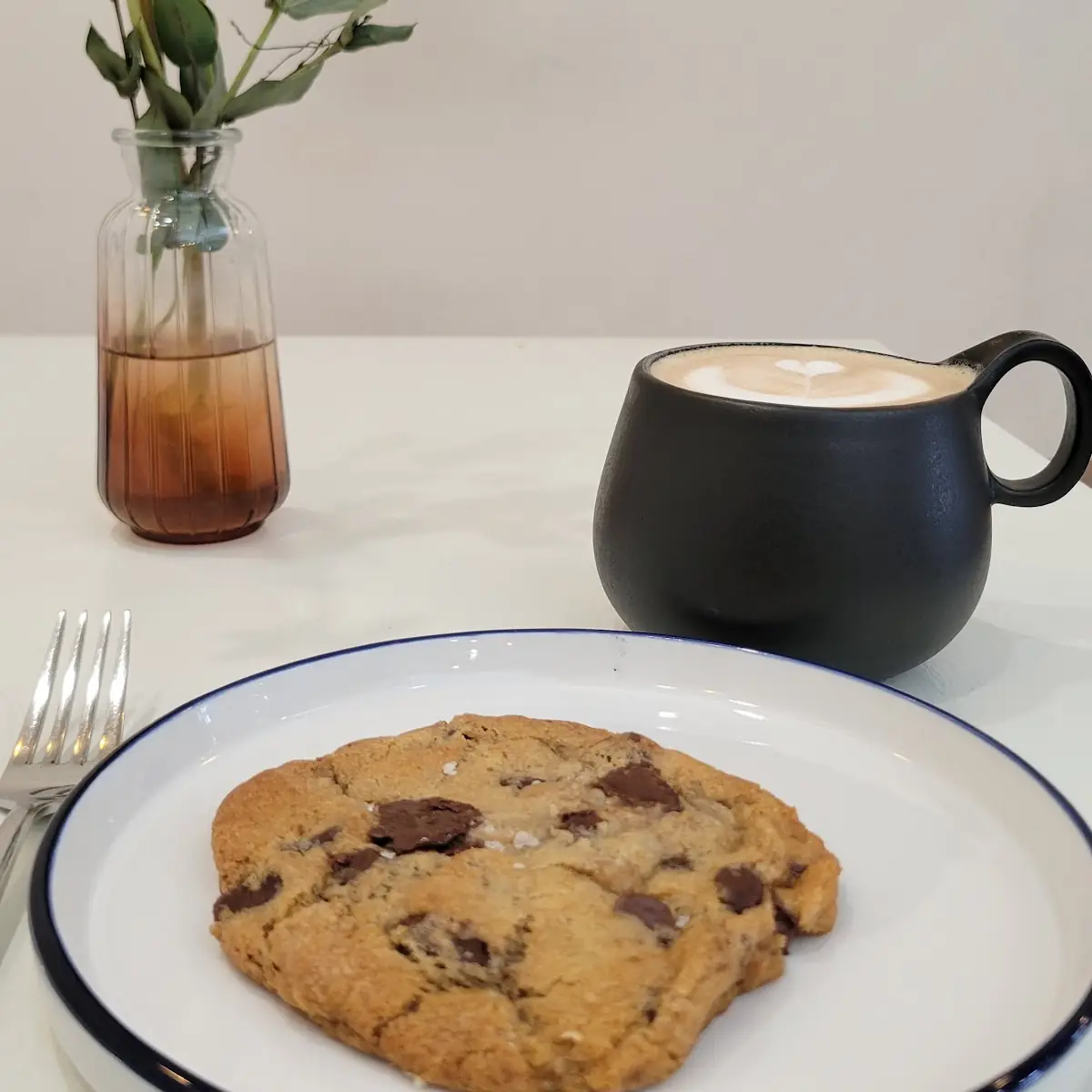 Chocolate Chip Cookie