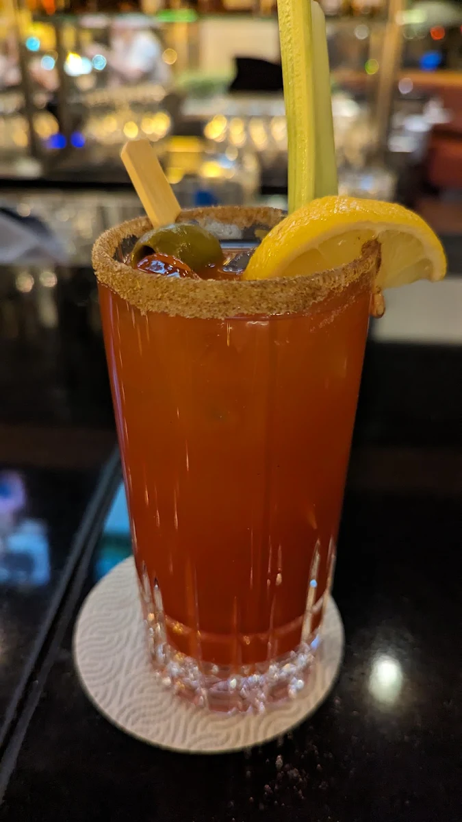 Caesar, Bijou Resto Bar