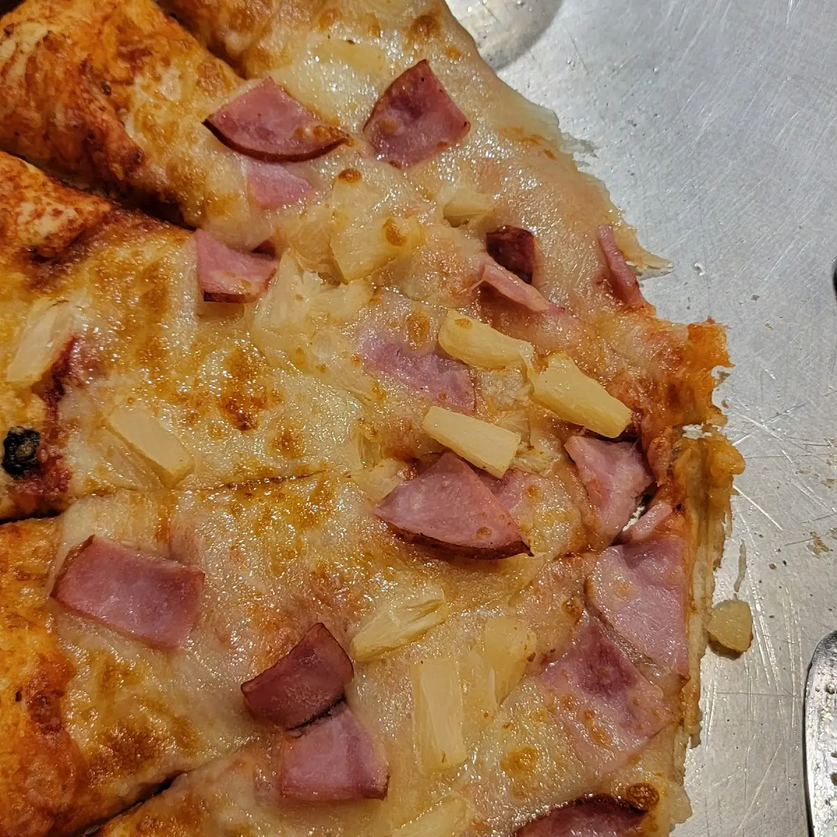 Hawaiian Pizza