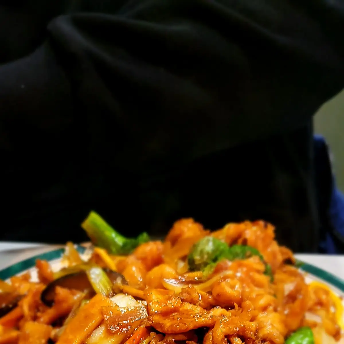 House Combination Lo Mein