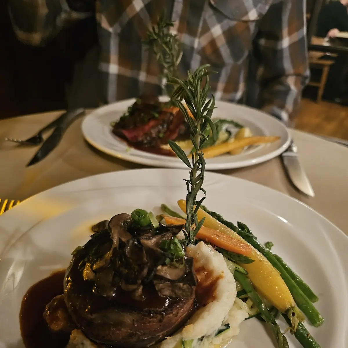 Bacon-Wrapped Filet Mignon