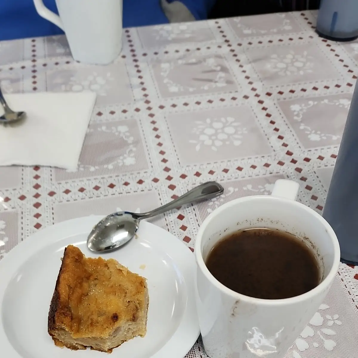 Budin Con Chocolate Caliente