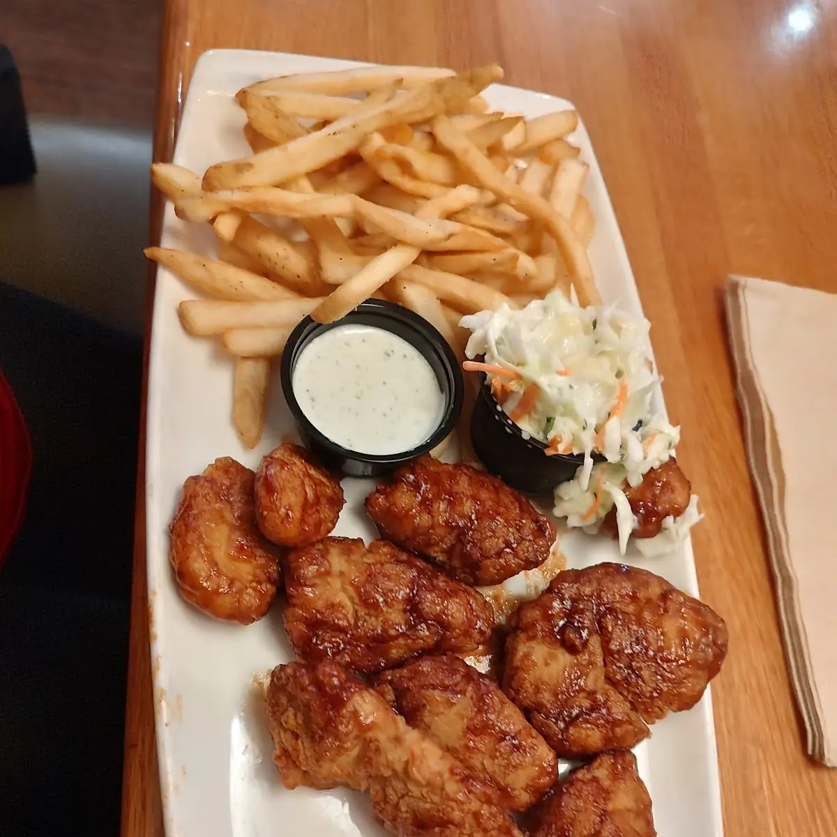Boneless Chicken Wings with Fries