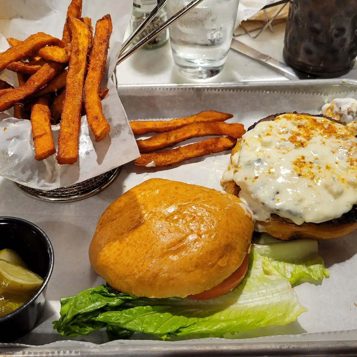 Black & Blue Burger