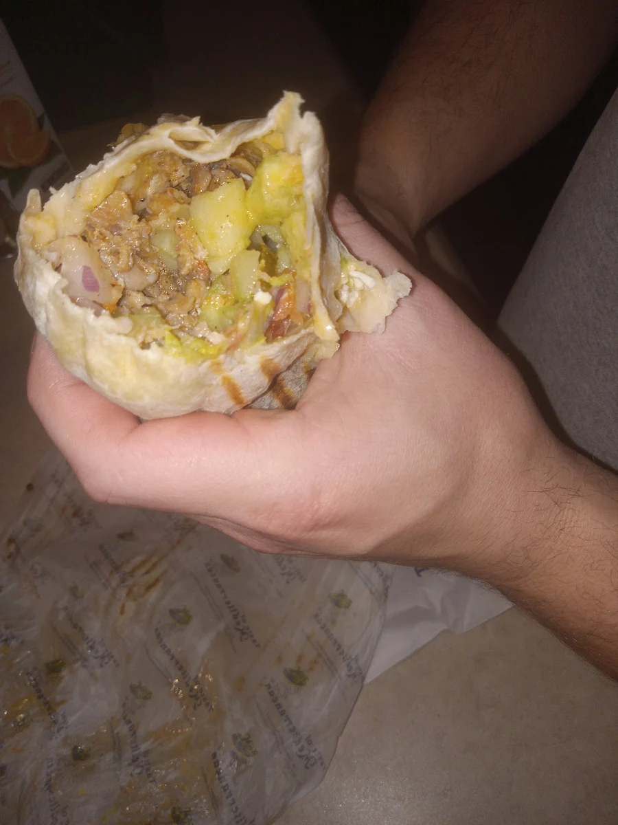 Burrito, Taste of Mediterranean