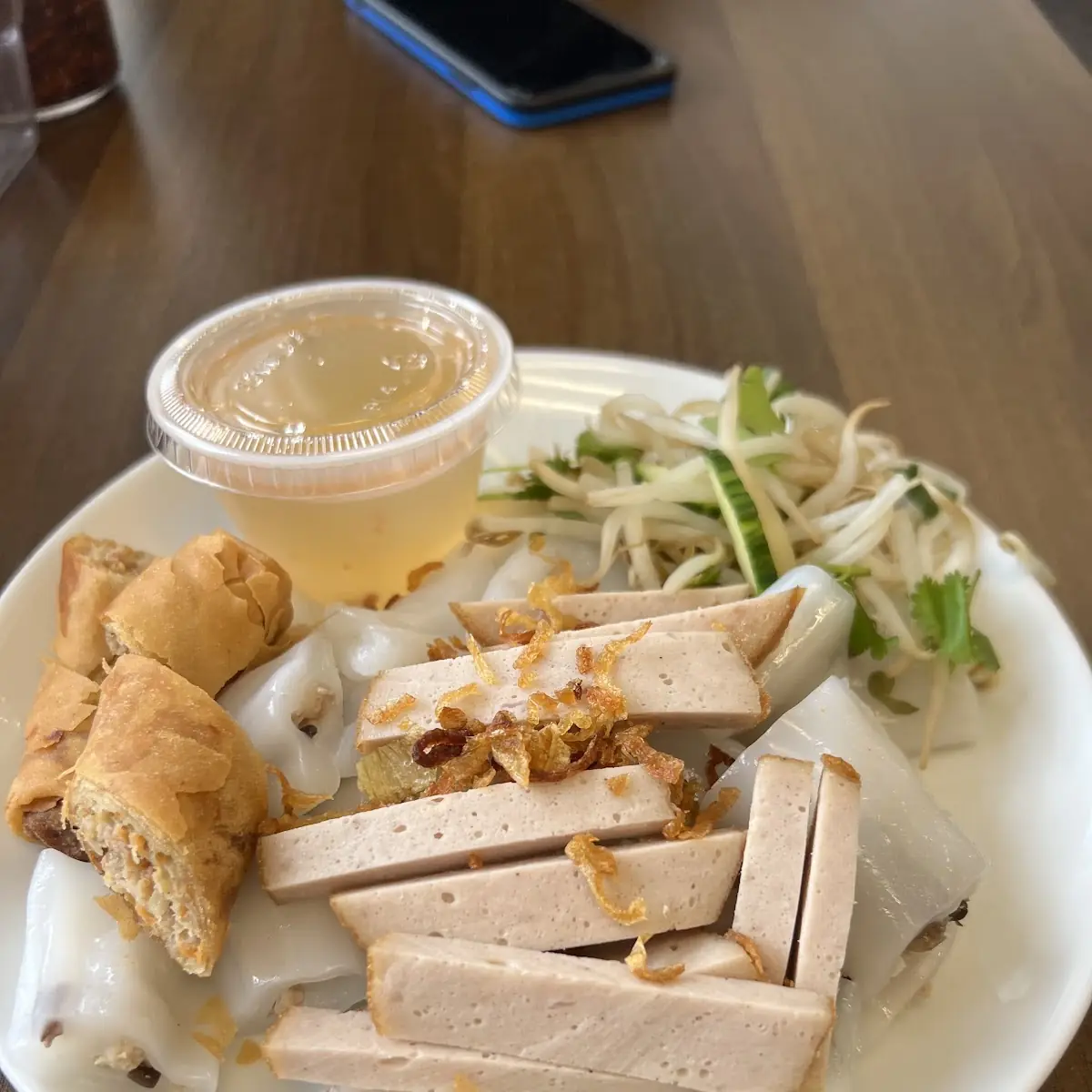 Bánh Cuốn