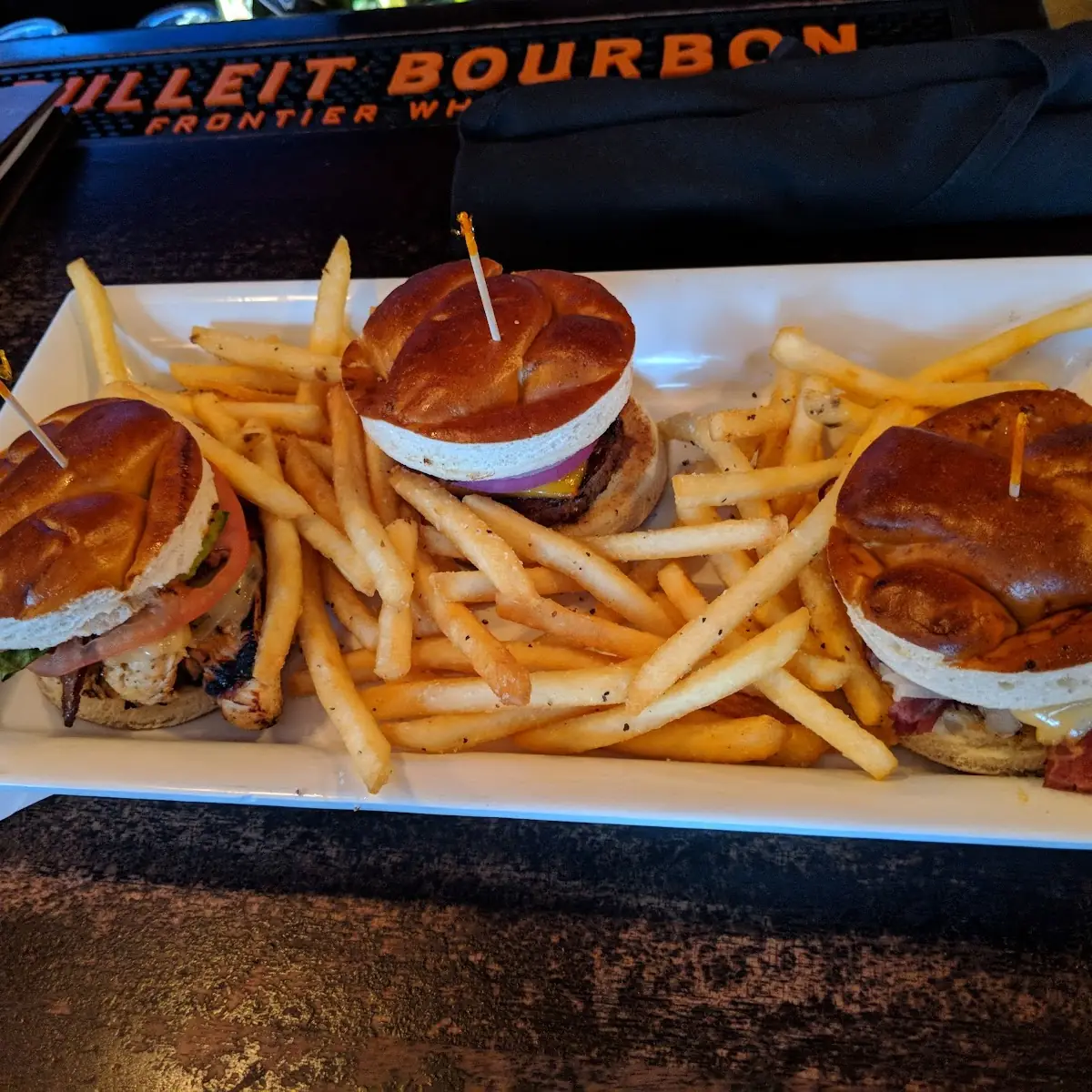 Ale House Burger