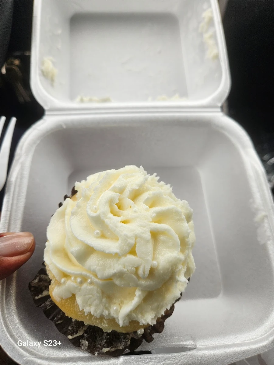 Birthday Cake Cupcake