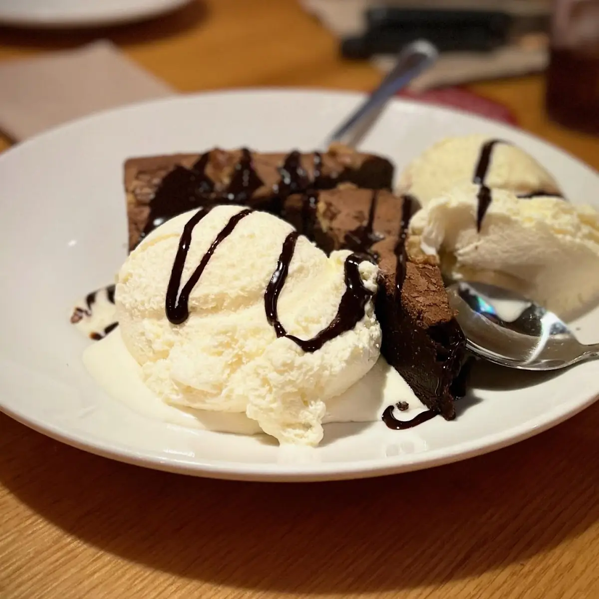 Brownie Bite with Ice Cream and Chocolate