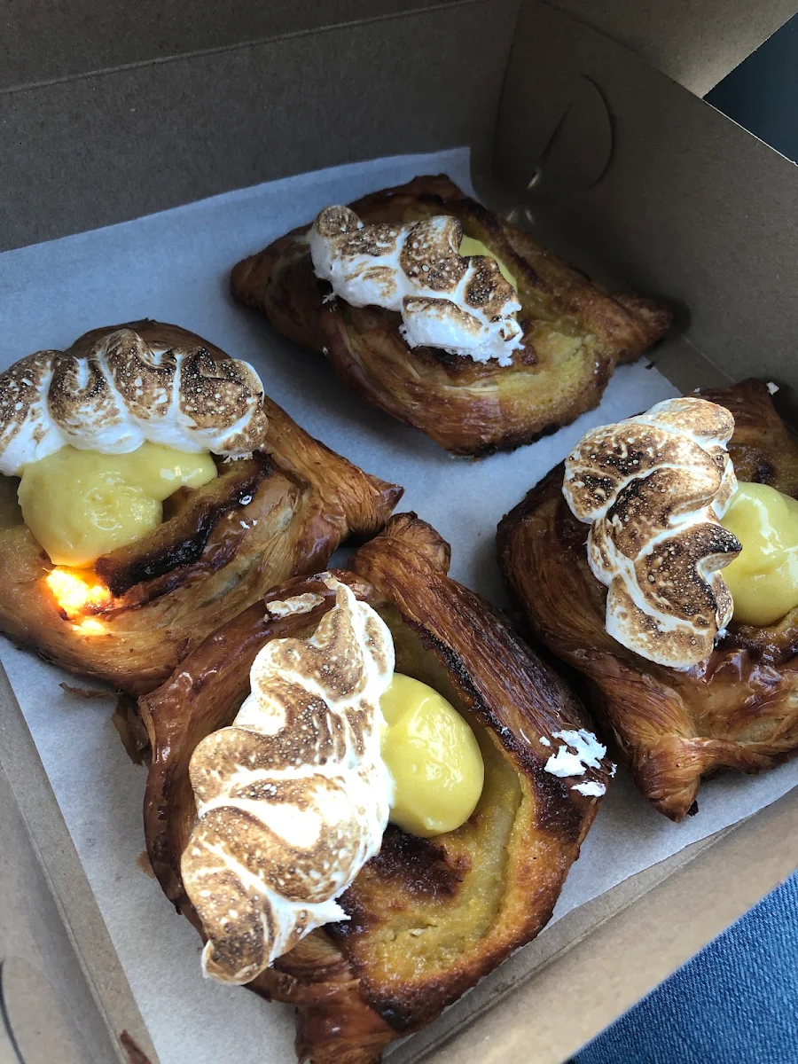 Lemon Meringue Danish