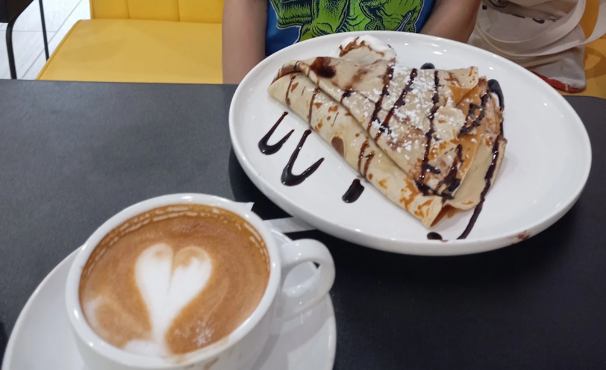 Strawberry Nutella Crepes