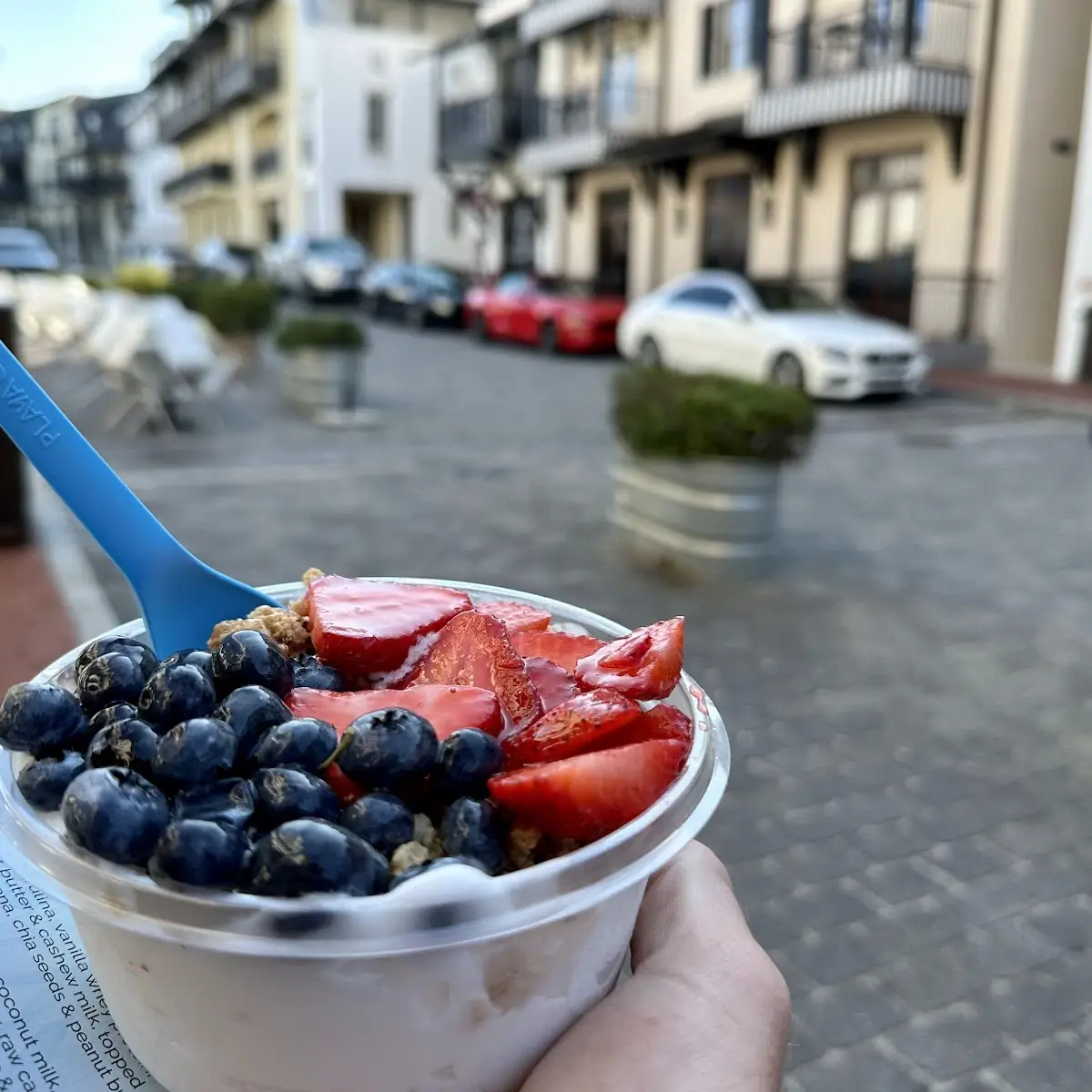 Acai Bowl with Fresh Fruit