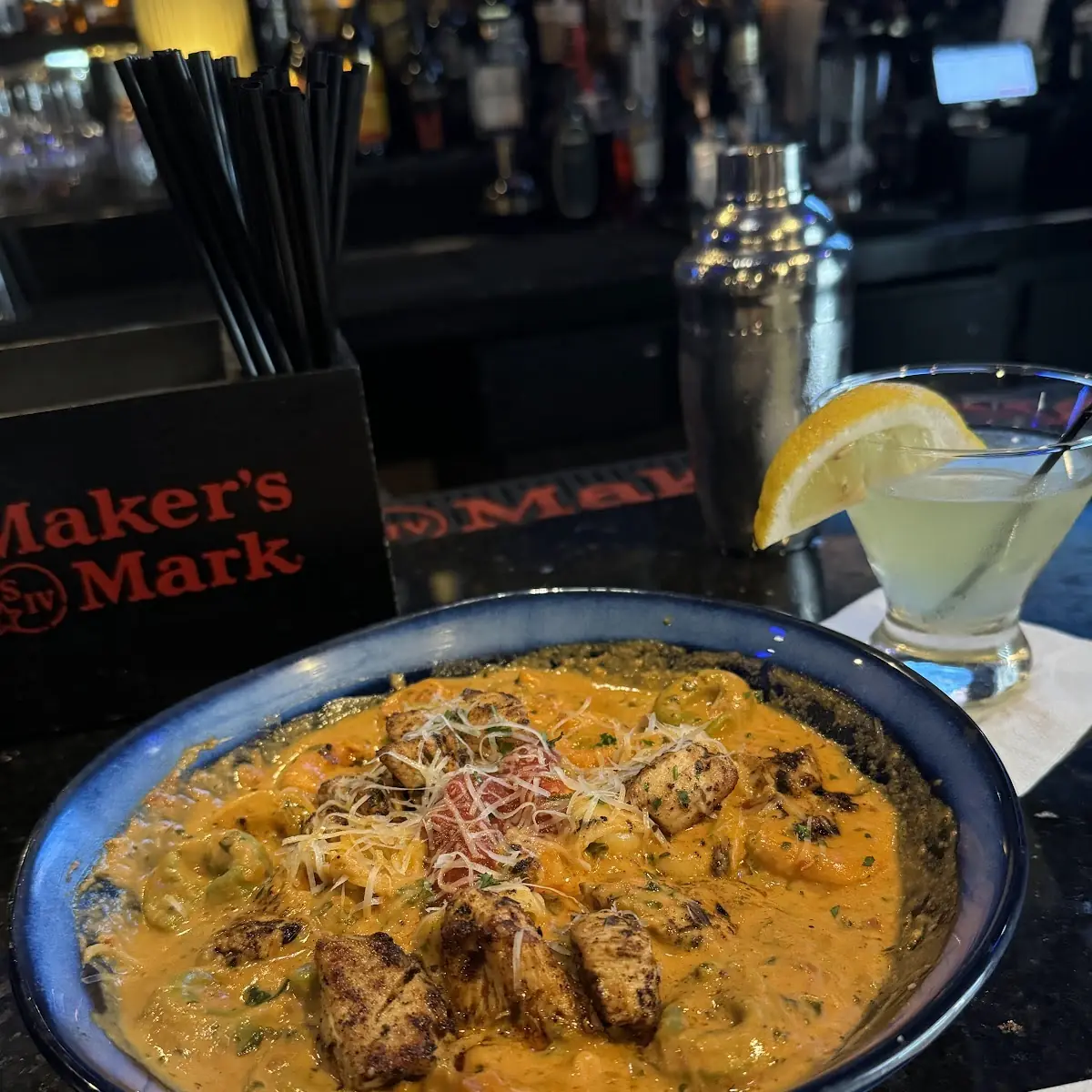 Chicken Stella Notte Blackened Chicken Cheese Tortellini Fresh Parm & a Peach Lemon Drop