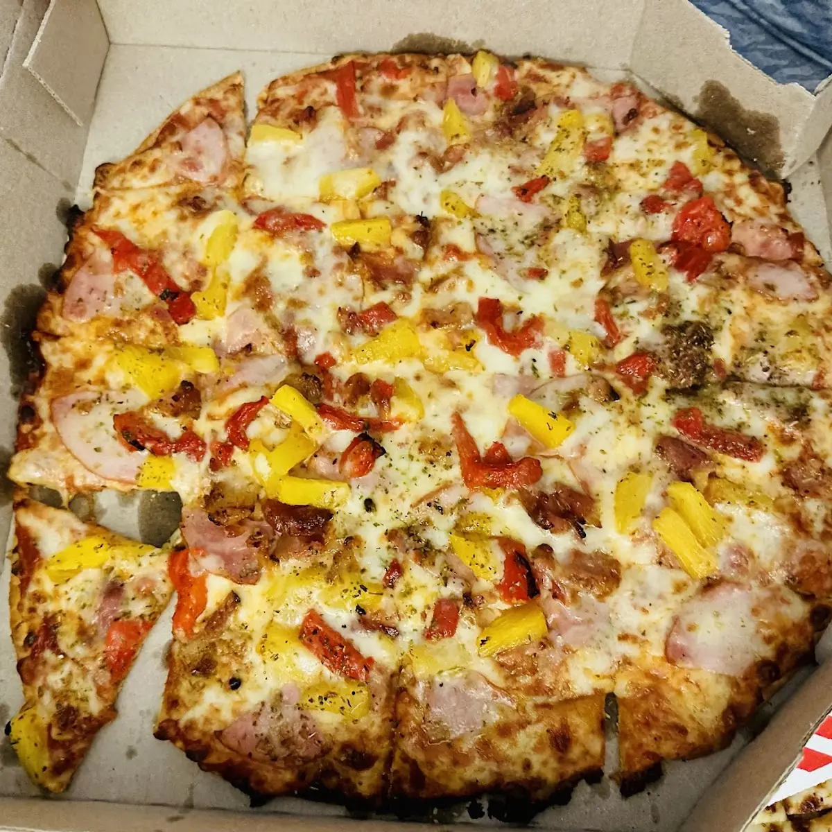 Thin Crust Pizza