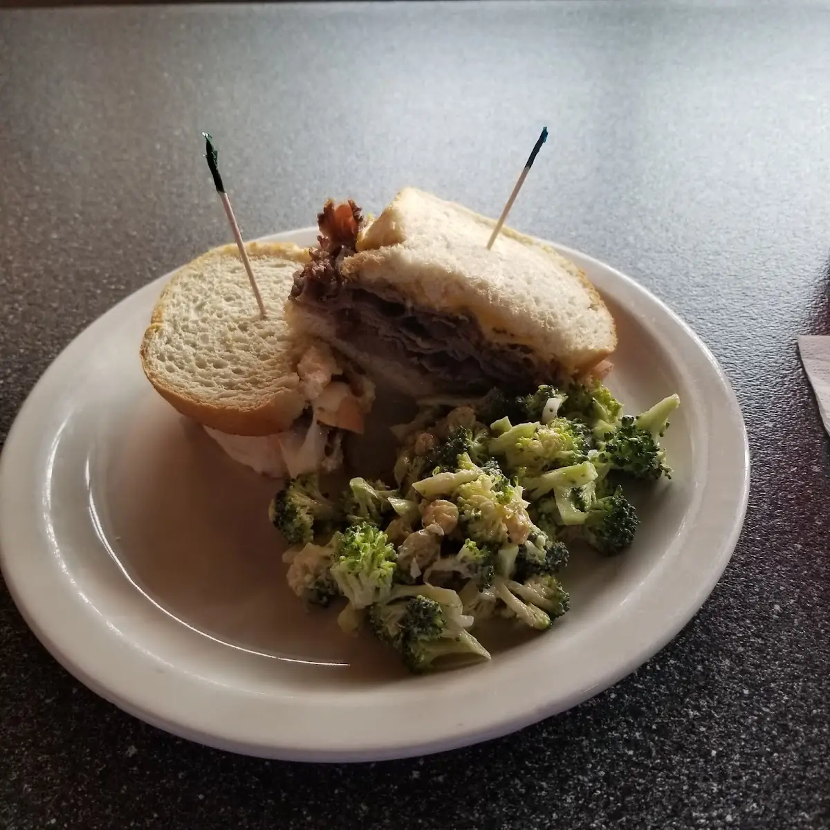Salad & 1 2 Sandwich