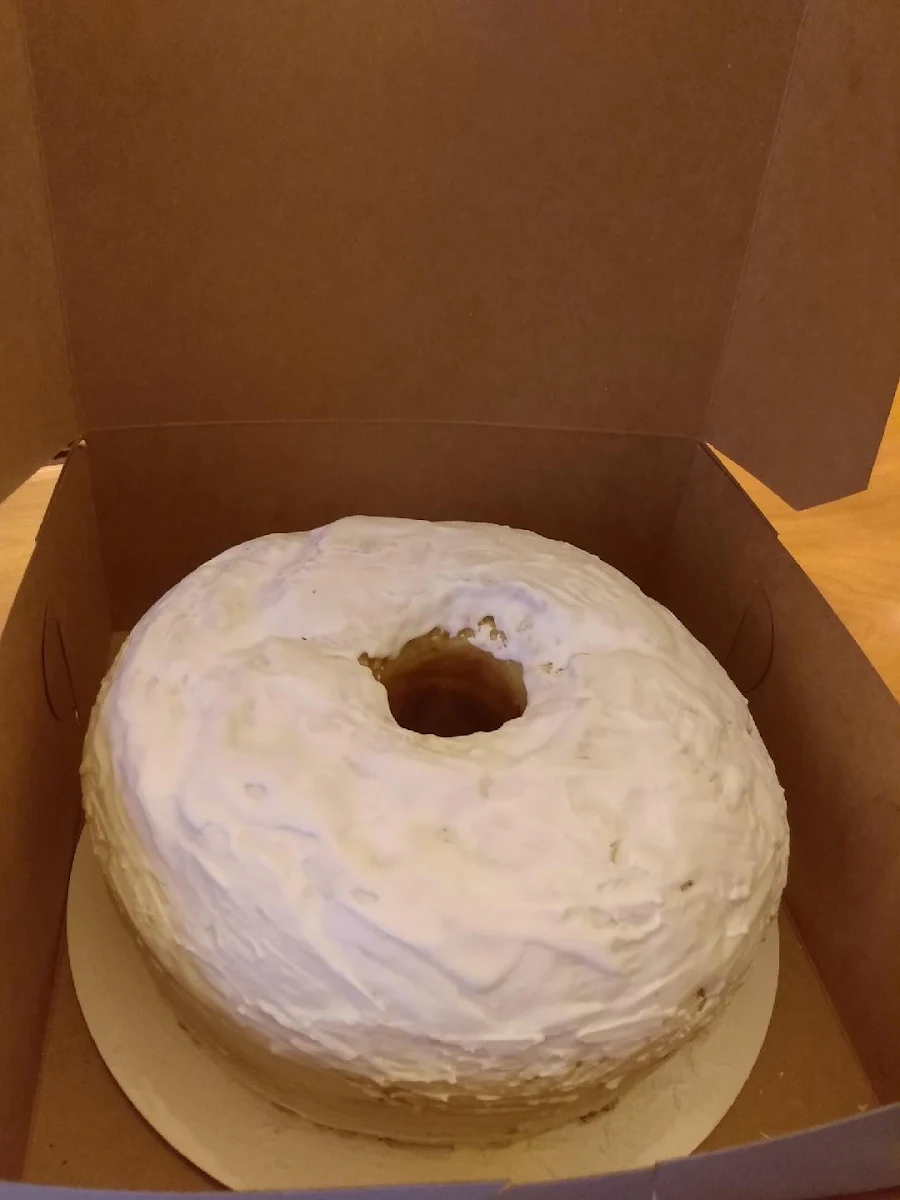 Ice Lemon Pound Cake