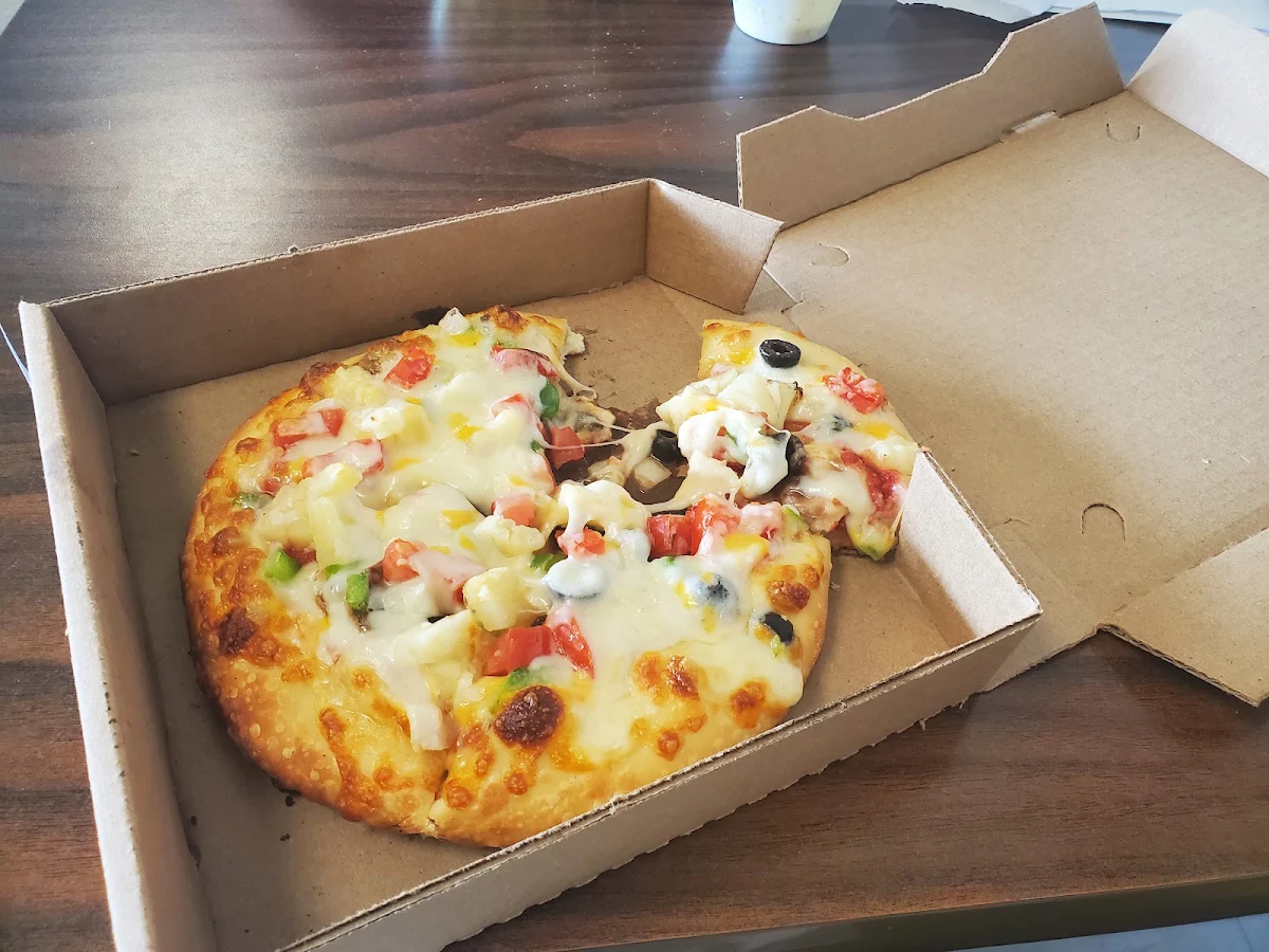 Mini Veggie Pizza