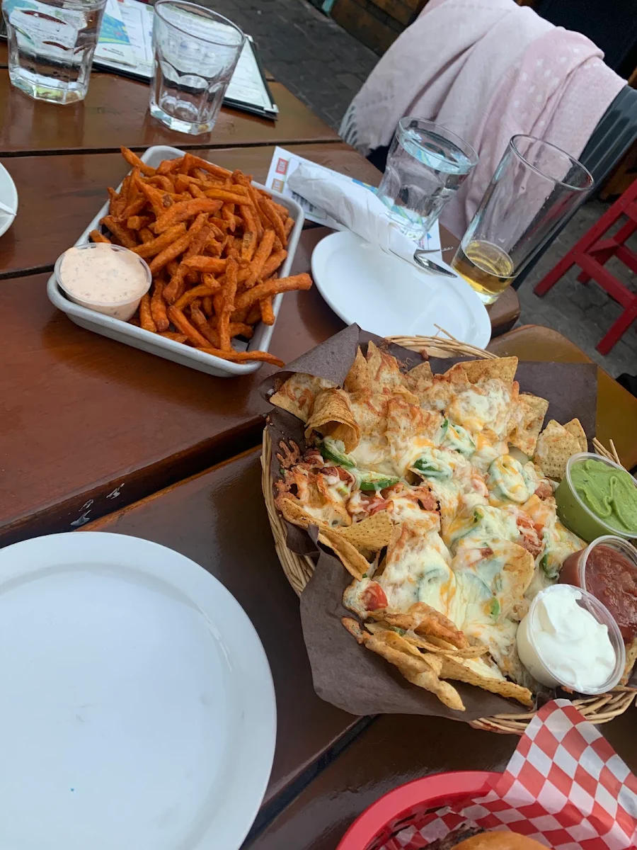 Pub Nachos