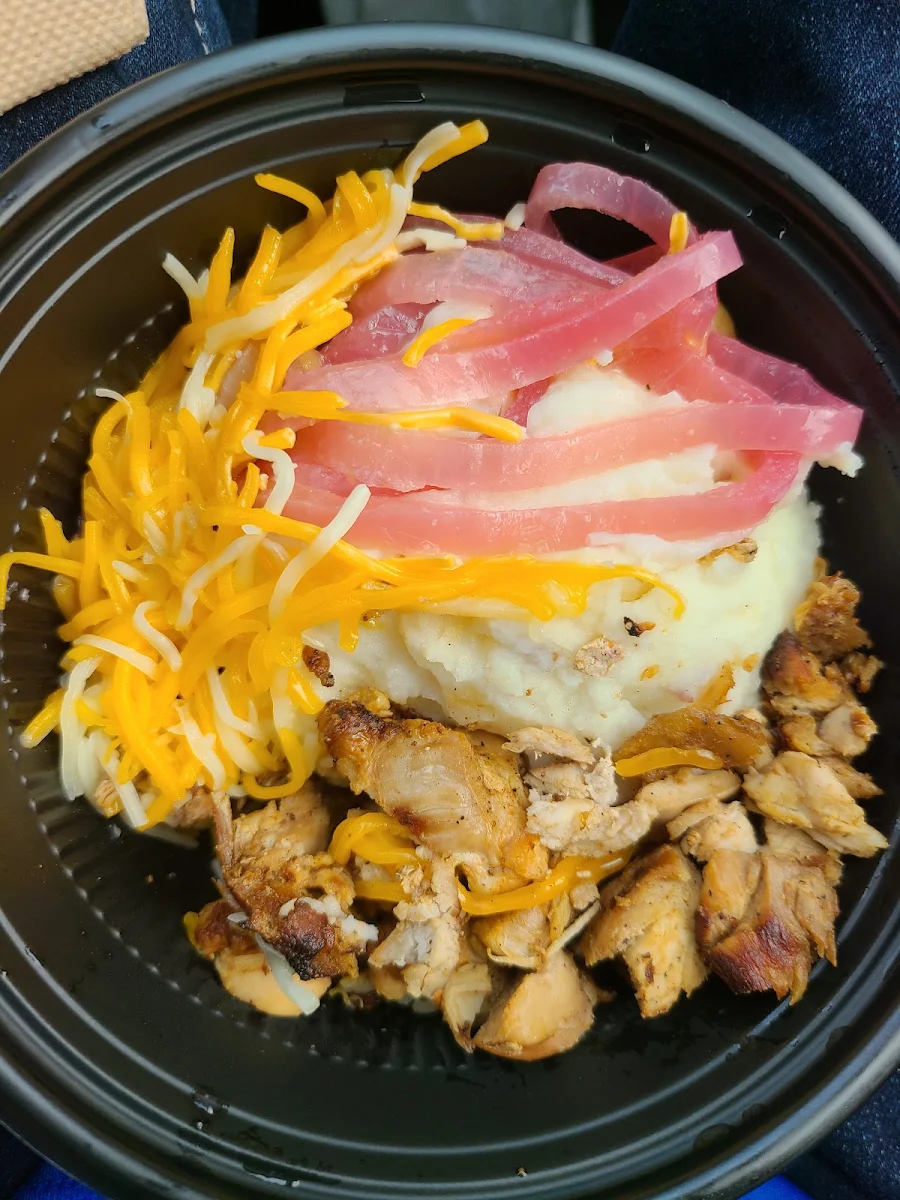 Grilled Chicken with Mashed Potatoes Cheese and Onions